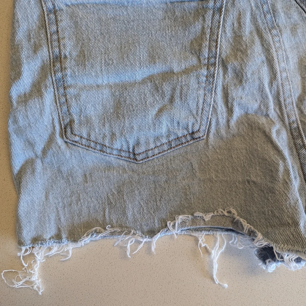 Madewell | Size 25 | Momjean Short - Picture 5 of 8
